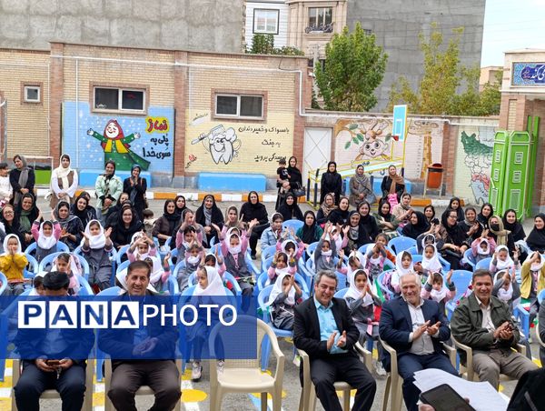 جشن شکوفه‌ها در ملکان؛ استقبال گرم از نوگلان دبستانی