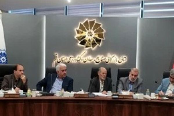 تجهیز مدراس ‌به پنل‌های خورشیدی و راه‌اندازی دانشگاه‌‌ فرهنگیان در تمام استان‌ها در دستور‌کار خیرین مدرسه‌ساز
