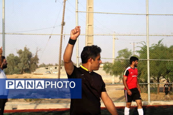 تیم چاهکوتاه قهرمان مسابقات روستایی مینی فوتبال جام پرچم شهرستان بوشهر 