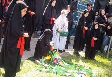 پیاده روی جاماندگان اربعین با حضور پرشور مردم حسینی نیشابور