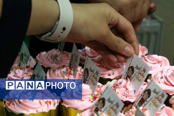 مراسم گرامیداشت روز دانش‌آموز  در دبیرستان نبوت شهرستان ملارد