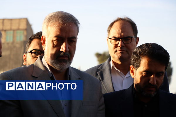 تجدید پیمان استاندار تهران با آرمان های شهدا