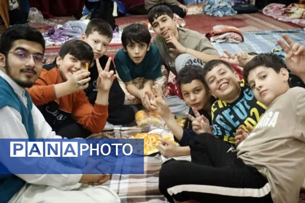 اجرای برنامه‌های متنوع برای دانش آموزان معتکف ناحیه دو شهرری 