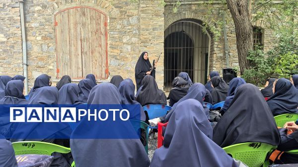برگزاری اردوی عملی درس آمادگی دفاعی دانش‌آموزان در اردوگاه پنجعلی شازند