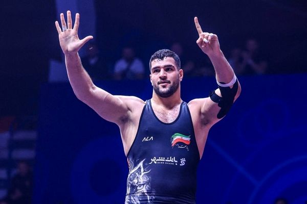 معصومی از سال ۲٠۲۷ دوبنده تیم ملی جمهوری آذربایجان را بر تن می‌کند