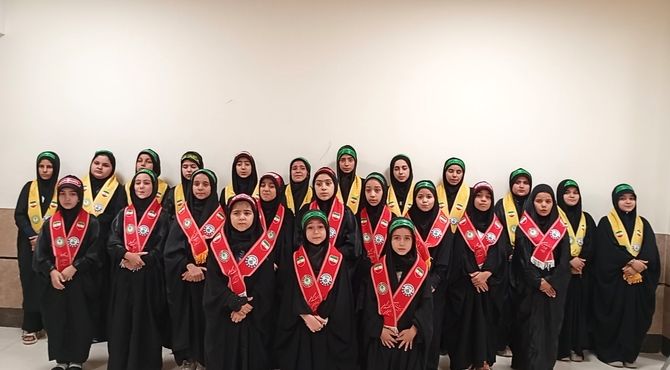 اجرای سرود بابا حسین توسط گروه سرود دختران صاحب الزمان عضو سازمان دانش آموزی 