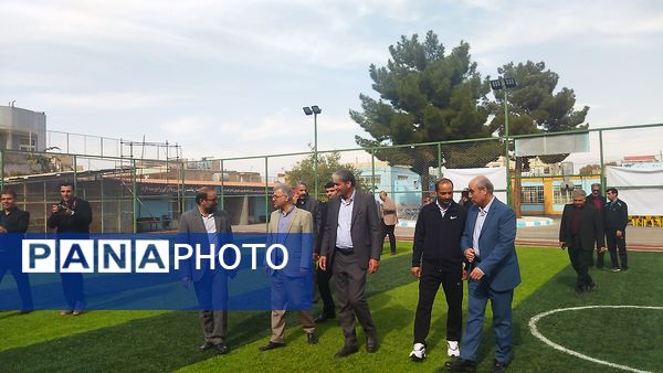 آیین افتتاح زمین چمن مصنوعی شهید دانشجو