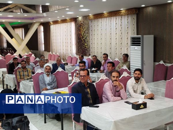 کارگاه دانش‌افزایی حل مسئله و بهبود عملکرد در کاشمر