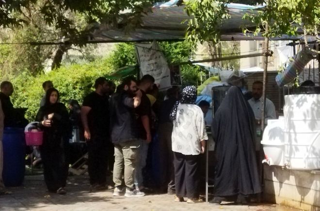 حضور پرشور زائرین اربعین در موکب راه کربلا شهر ایلام 
