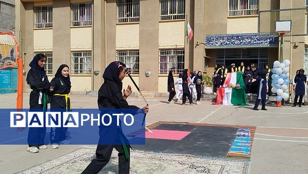 المپیاد ورزشی درون مدرسه ای در دبیرستان پیرایش یک
