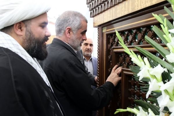  بازدید نایب رئیس مجلس شورای اسلامی ایران از مرقد شهید آیت الله سید حسن مدرس (ره) 