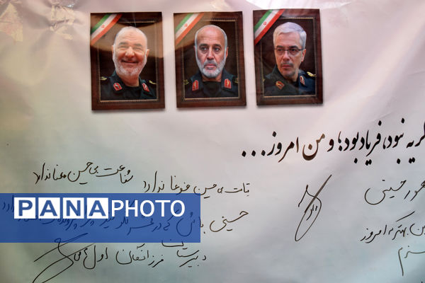 تربت‌حیدریه غرق در آیین علم‌کشی به یاد علمدار کربلا