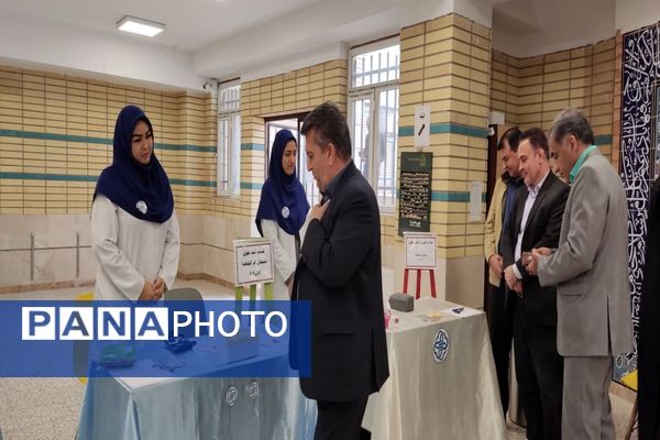 افتتاحیه سفیران سلامت پاکدشت در آموزشگاه ام‌الشهدای مظفر