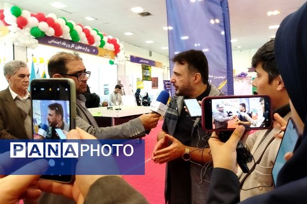 نمایشگاه یاریگران زندگی باحضور مسئولان و چهره‌های فرهنگی و ورزشی کشور