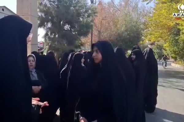 راهپیمایی پرشور ۱۳ آبان در شهرستان اردکان