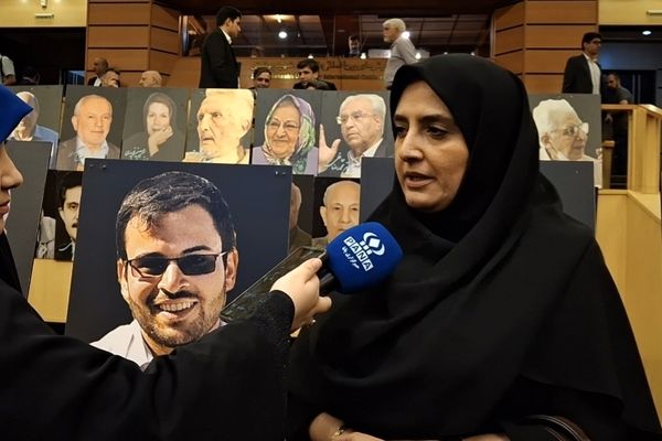 رئیس‌جمهور گام‌های بلند و امیدبخشی در عرصه مدرسه‌سازی برداشته‌اند و موجی از امید و شکوفایی را در جامعه ایجاد کرده‌اند