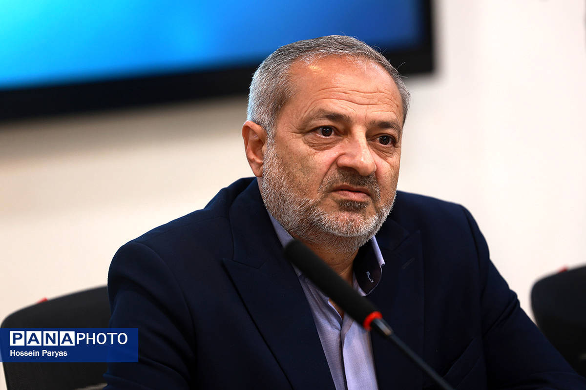 وزیر آموزش و پرورش وارد کرمانشاه شد
