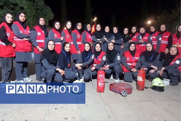 قهرمانانی بی‌ادعا که در نبرد با شعله‌های خانمان سوز جوانه‌های امید را می رویانند