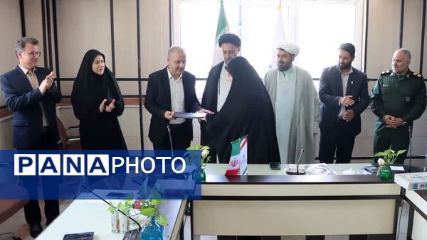 درخشش مدارس و راویان برتر در آیین اختتامیه مدرسه انقلاب شهریار