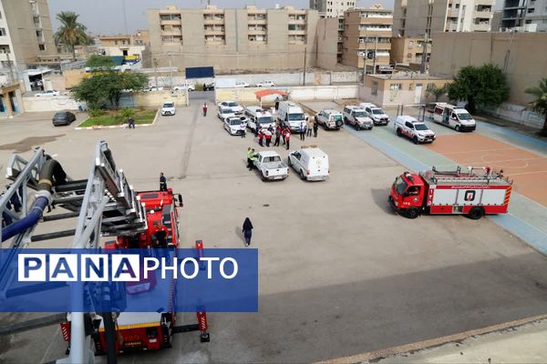 تمرین عملی دانش‌آموزان خوزستان برای بیست و هفتمین مانور سراسری زلزله