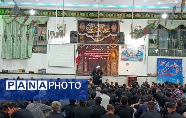 برگزاری مراسم عزاداری شب دوم محرم  در حسینیه شاهزاده علی اکبر 