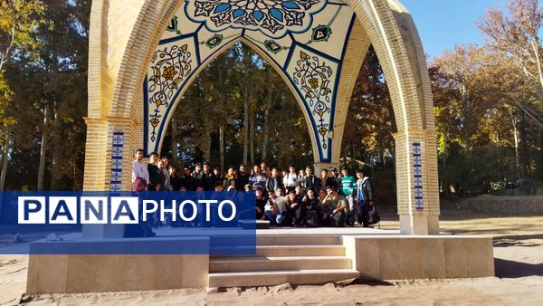 غبارروبی مزار مزار شهید دانش آموز اردوگاه شهید رجایی باغرود