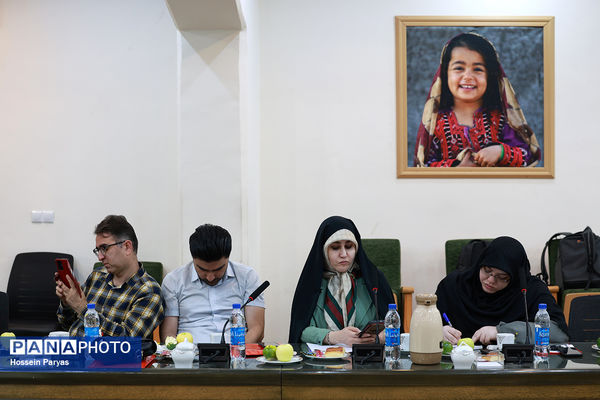 نشست خبری تبیین سند ملی کودک و نوجوان و هفته ملی کودک