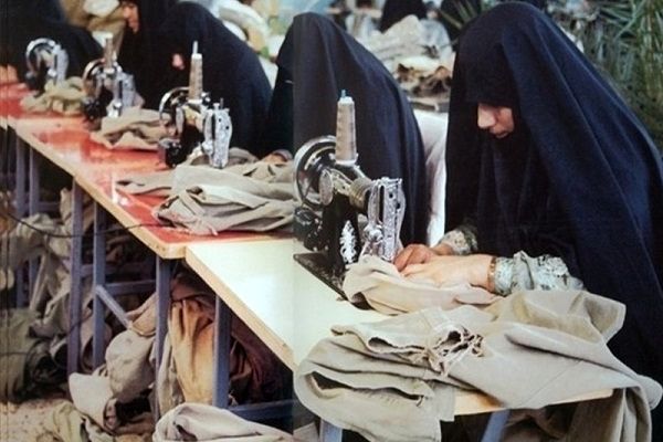 زنان در دفاع مقدس نقش پررنگی داشتند