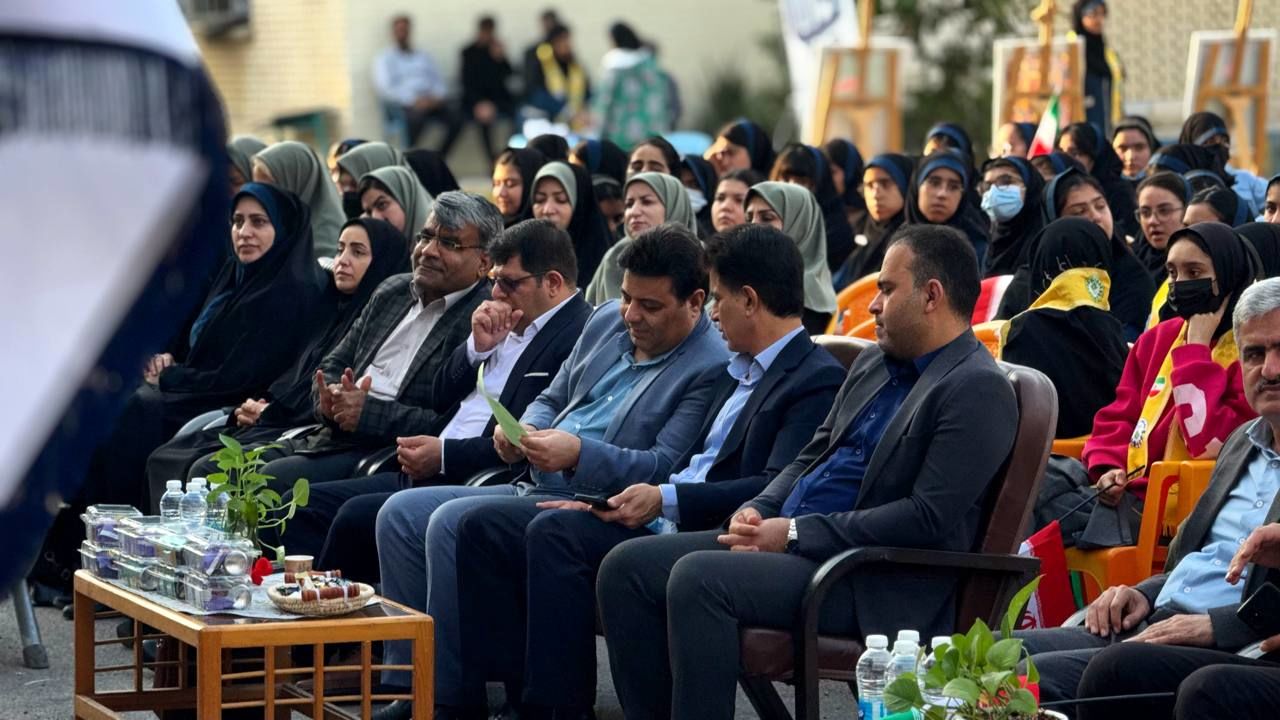 برنامه‌های فرهنگی باید از دل مدرسه آغاز شود