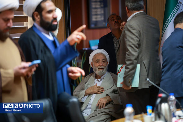 جلسه شورای توسعه و ترویج فرهنگ نماز 