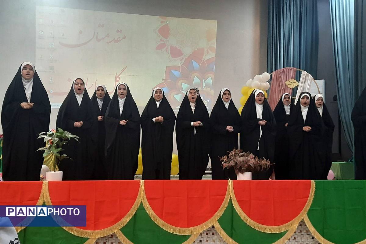 جشن میلاد حضرت زهرا(س) و روز مادر دبیرستان ریحانه النبی باقرشهر 