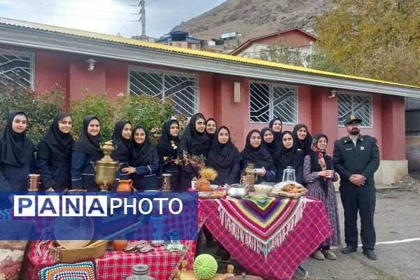 بزرگداشت هفته مازندران در دبیرستان زینبیه بلده