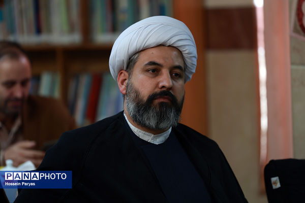 آیین تجلیل از برگزیدگان طرح ملی صبح رویش