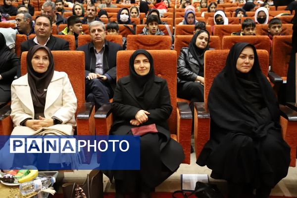 آیین گرامیداشت روز جهانی معلولان در آموزش و پرورش آذربایجان شرقی