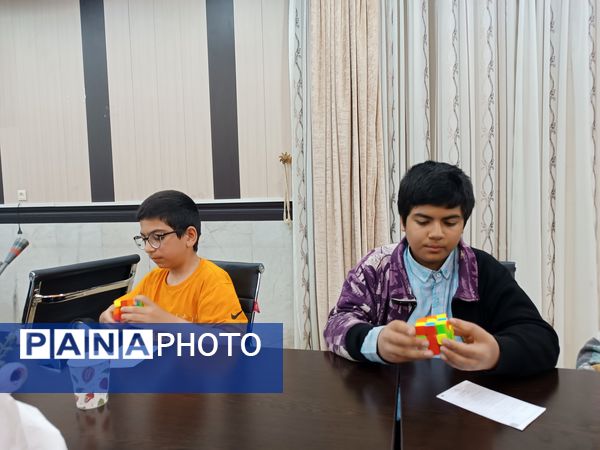 دوره توانمندسازی راه‌یافتگان ناحیه 3 شیراز به المپیاد رویش استانی