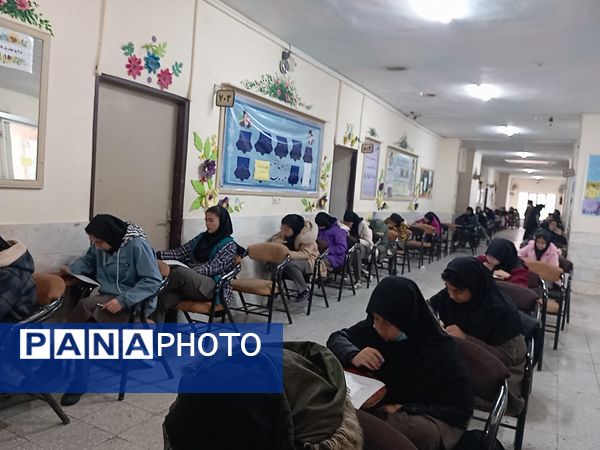 امتحانات نوبت اول در دبیرستان نمونه اندیشه 