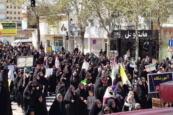 مراسم راهپیمایی روز قدس در شهرستان کاشمر با حضور پررنگ مردم برگزار شد