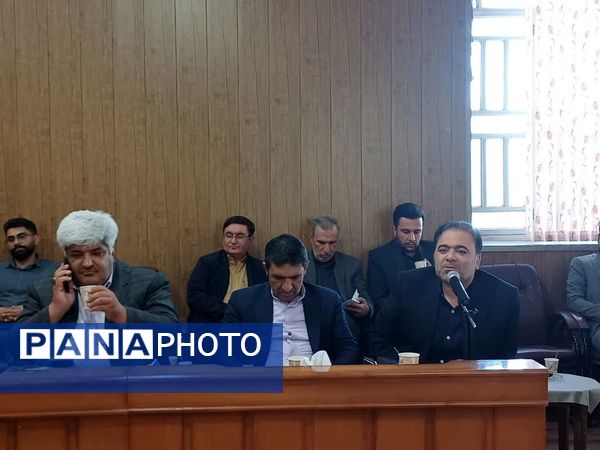 ساخت اردوگاه تربیتی دانش‌آموزی شهر زرقان اولویت مدیرکل آموزش و پرورش استان فارس