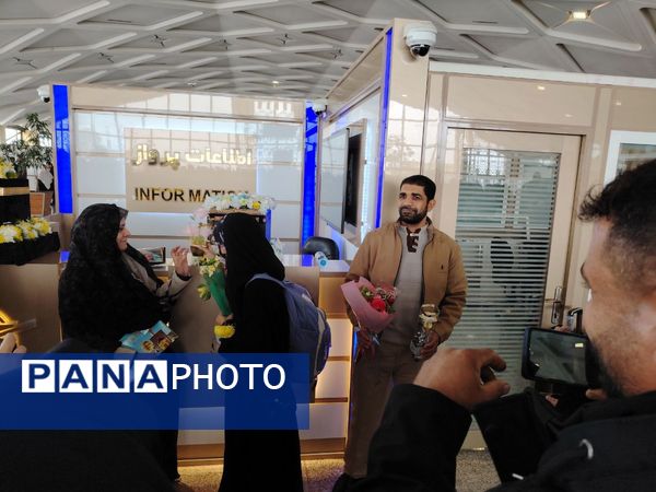 بازگشت کاروان‌های دانش‌آموزی حج عمره از ۶ استان کشور از ایستگا ه پروازی مشهد