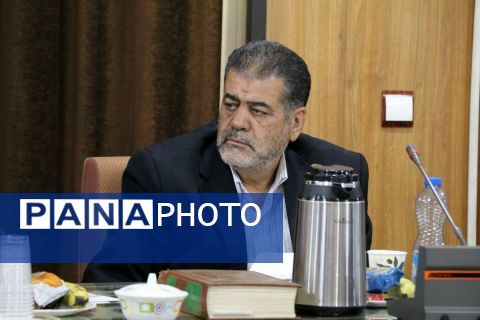 یک‌صد و هشتاد و یکمین نشست شورای آموزش و پرورش استان اصفهان