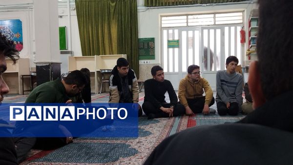 آموزش مداحی در دبیرستان شاهد ابوذر غفاری نیشابور 