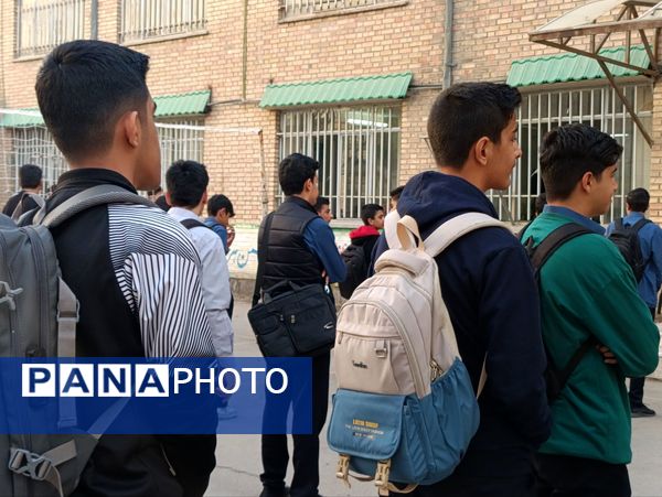 ورزش، نشاط، رفاقت؛ یک روز متفاوت در هنرستان شیخ‌الرئیس مشهد 