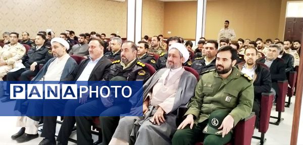  محفل نورانی انس با قرآن کریم در آموزش و پرورش کلات 