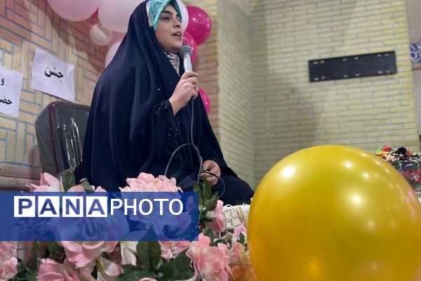 محفل دانش آموزی مقدامه میزبان ولادت حضرت زهرا (س)