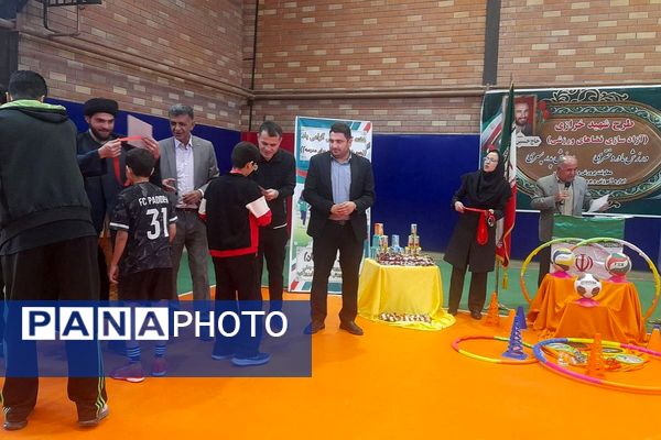 اجرای طرح شهید خرازی در دبستان ولیعصر شهرستان فیروزکوه