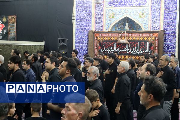 عزاداری به مناسبت شب عاشورا در مسجد حضرت صاحب الزمان(عج)