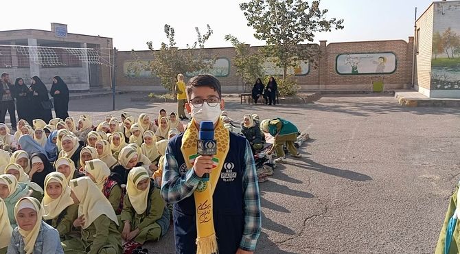 افتتاحیه طرح سفیران سلامت در مدرسه جهاد «2» شهر جعفریه قم