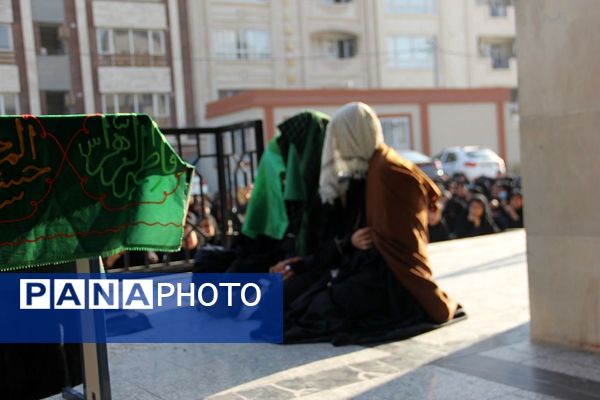  مراسم شهادت حضرت فاطمه زهرا(س) در مدارس بهارستان‌دو