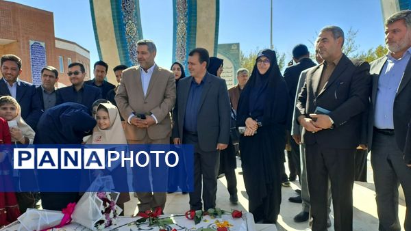 آشنایی معلمان تربت‌حیدریه با مبانی هوش مصنوعی