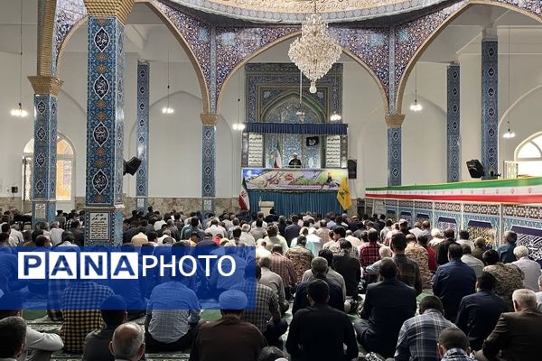 نمازجمعه و راهپیمایی در اسلام آباد غرب